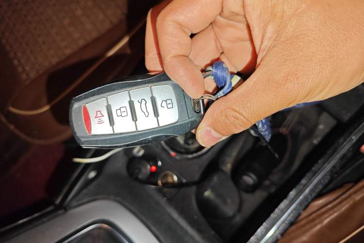 Used Haval M6 2019 1.5T Manual Two-Wheel Drive Elite Version China V Standard
