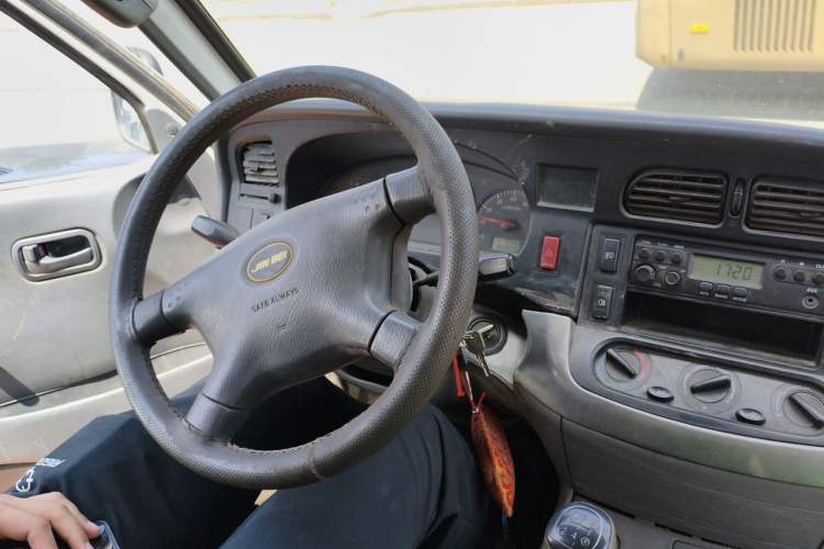 Used Jinbei Hiace 2014 2.0L 5th Generation Kuaiyunwang Business Version 4G19
