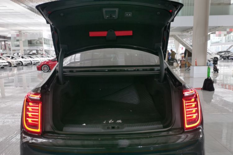 Used Hongqi H9 2020 2.0T Smart Connect Flagship Edition
