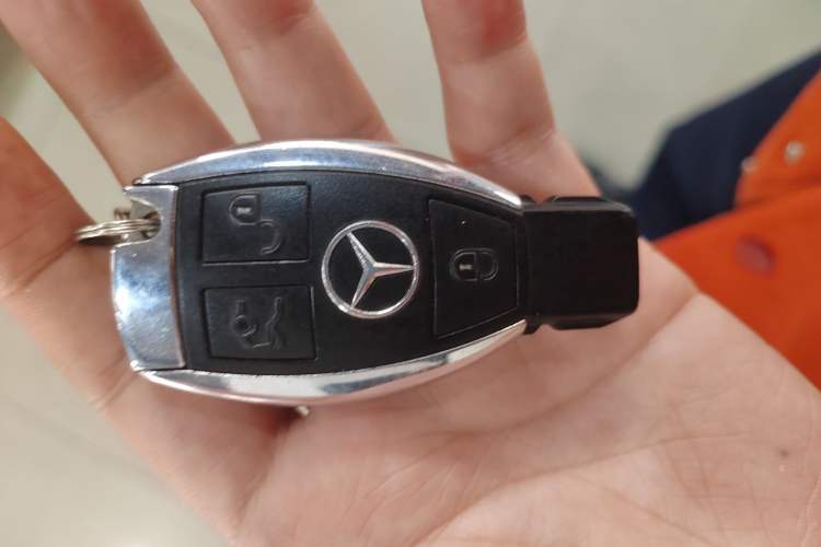 Used Mercedes-Benz GLC 2016 GLC 260 4MATIC Luxury Model
