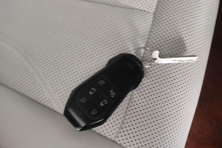 Used XPeng X9 2024 640 All-Wheel Drive High-Performance Max