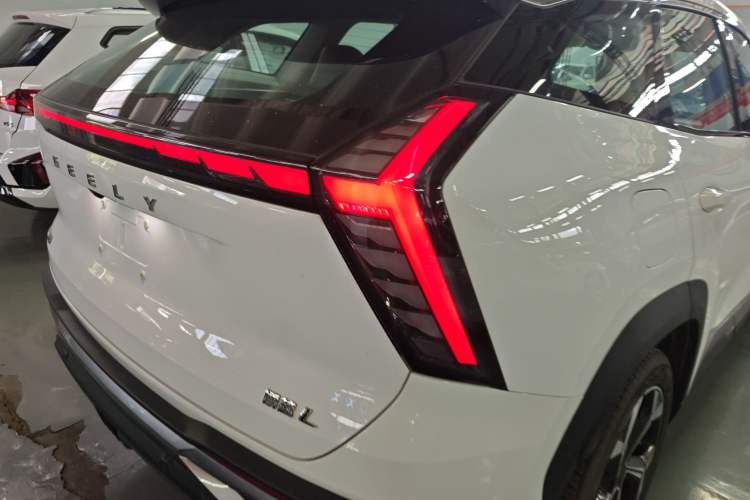 Used Geely Auto FX11 2023 1.5TD DCT Prestige Edition