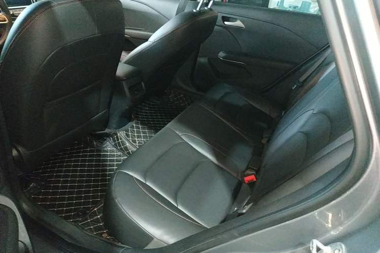 Used Chevrolet Monza 2020 Light Hybrid Redline 320T Dual-Clutch Joyful Edition