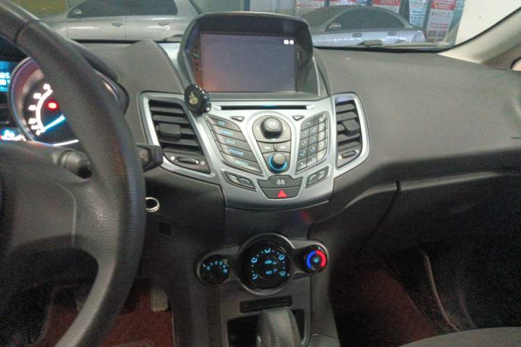 Used Ford Fiesta 2013 Hatchback 1.5L Automatic Fashion Edition