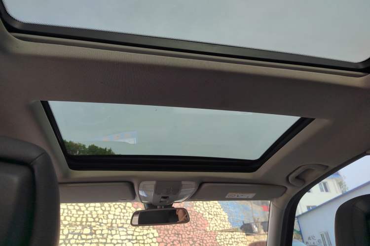 Used Mercedes-Benz GLK-Class 2013 GLK 300 4MATIC Dynamic Sunroof Model Headliner