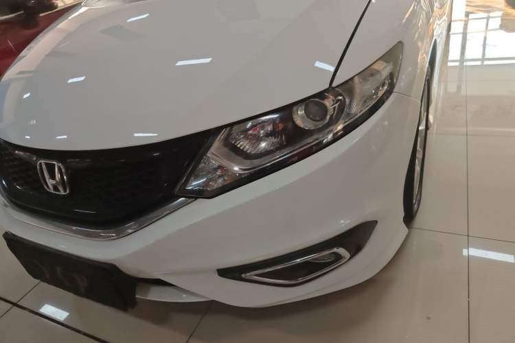 Used Honda Jade 2016 1.8L Automatic Comfort Elite Version 5 Seats Left Front Headlight
