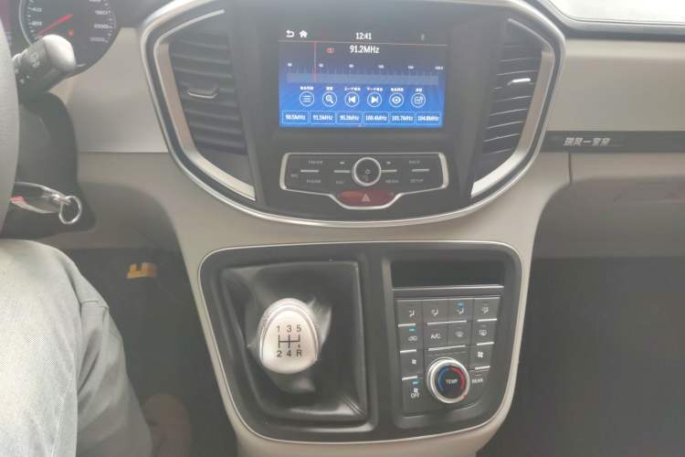 Used JAC Refine M4 2019 Business Series 2.0L Manual - China VI Standard