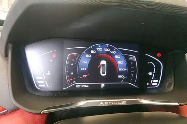 Used Dongfeng Aeolus Yixuan 2021 230T Automatic Dream-Chasing Rider Edition
