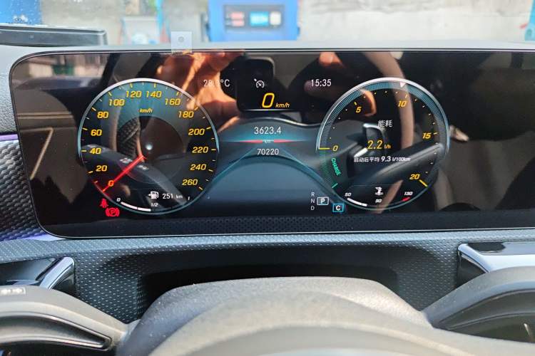 Used Mercedes-Benz A-Class 2021 A 200 L Sport Sedan Fashion Model
