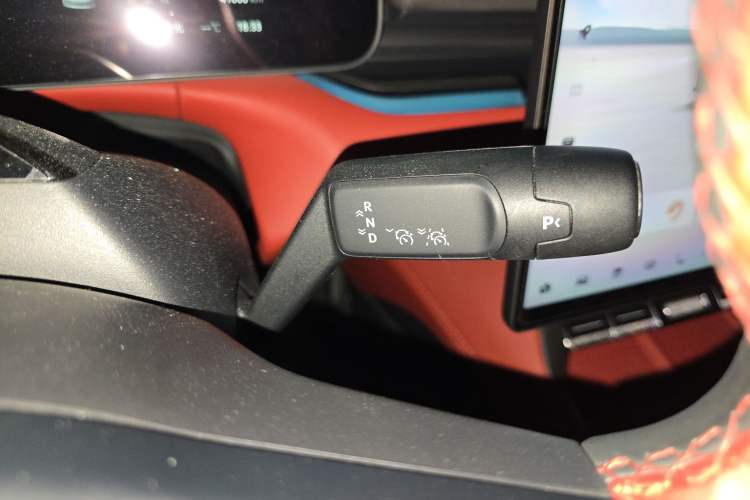 Used Zeekr 007GT 2025 Rear-Drive Intelligent Driving Version 75 kWh Gear Lever