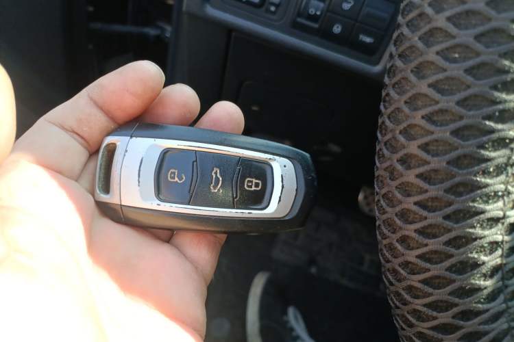 Used Geely Auto Vision X6 2016 1.3T CVT Luxury Model