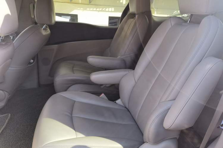 Used Buick GL8 2017 25S Comfort Version China V Standard
