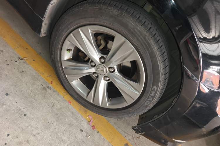 Used Toyota Crown 2015 2.0T Fashion Edition
