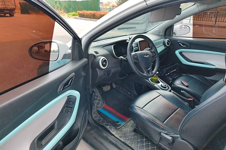 Used Chery QQ Little Ant 2021 150 000 Yuan Ant Fan Edition Ant Trend Version Lithium Iron Phosphate Driver Seat