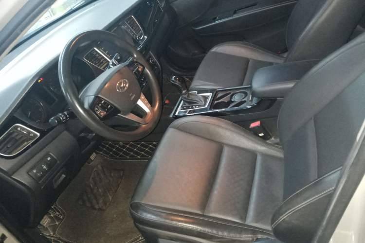 Used Hyundai Mistra 2014 1.8L Automatic Smart GLS Left Front Seat