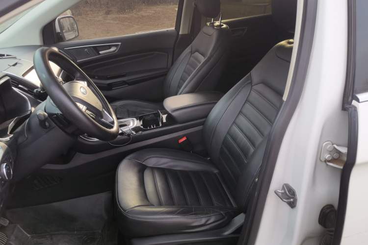 Used Ford Edge 2018 EcoBoost 245 Two-Wheel-Drive Titanium 7-Seater China V Standard