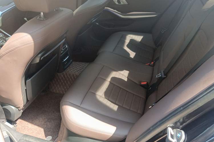 Used BMW 3 Series 2021 Second Facelift 325Li M Sport Package
