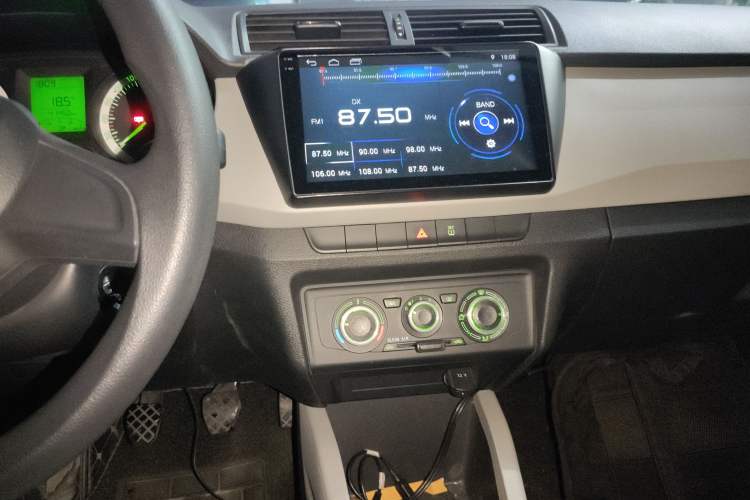 Used Skoda Fabia 2017 1.4L Manual Enjoy Edition