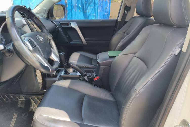 Used Toyota Prado 2015 2.7L Automatic Standard Edition Left Front Seat