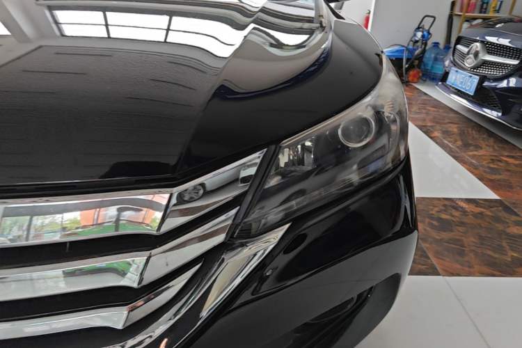 Used Honda Accord 2015 2.0L EX Luxury Edition Left Front Headlight