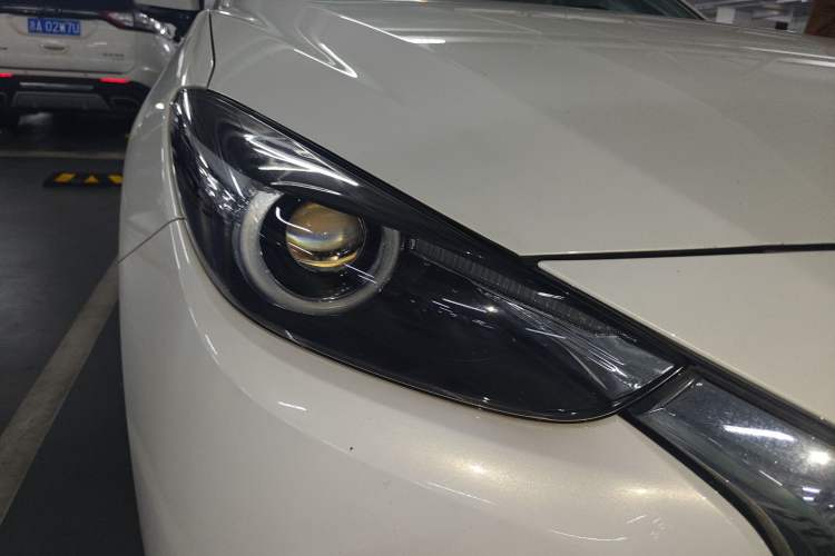 Used Mazda Mazda 3 Axela 2017 Sedan 2.0L Automatic Prestige Model China V Standard