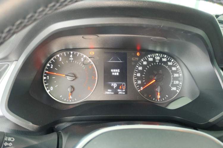 Used Renault Clio 2019 TCe270 Automatic Trendy Model
