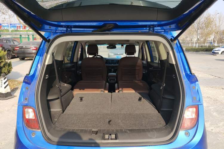 Used Buick GL6 2018 18T 6-Seater Prestige Model
