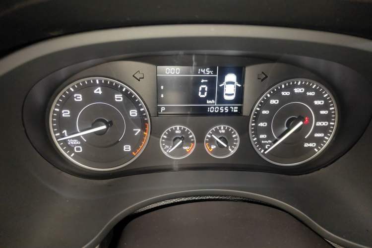 Used BORGWARD BX5 2017 20TGDI Automatic Two-Wheel Drive Pioneer Edition Instrument Cluster