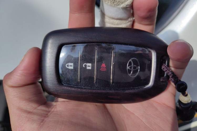 Used Toyota Land Cruiser 
