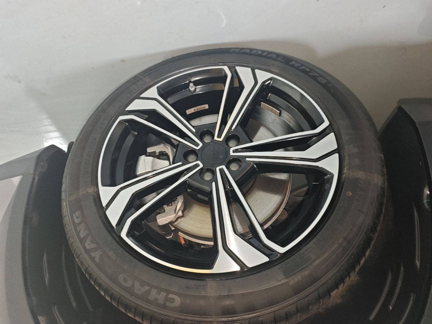 Geely Galaxy L7 2025 EM-i 115km Exploration Edition — снимка 11