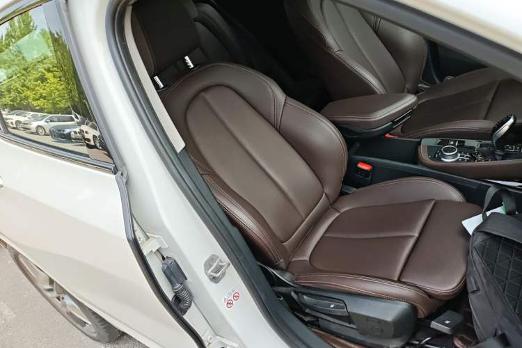 Used BMW X2 2021 Restyled sDrive25i M Sport Package Right Front Seat