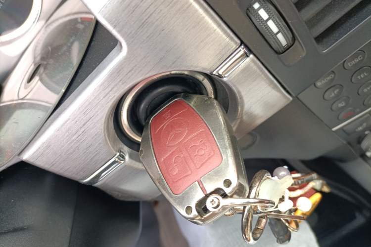 Used Mercedes-Benz GLK-Class 2012 GLK 300 4MATIC Fashion Model