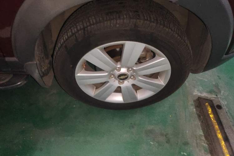 Used Chevrolet Captiva 2008 2.4 AT 7-Seater Luxury Version
