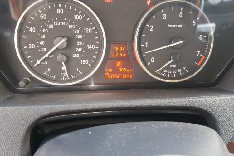 Used BMW X5 2011 xDrive35i Leading Model
