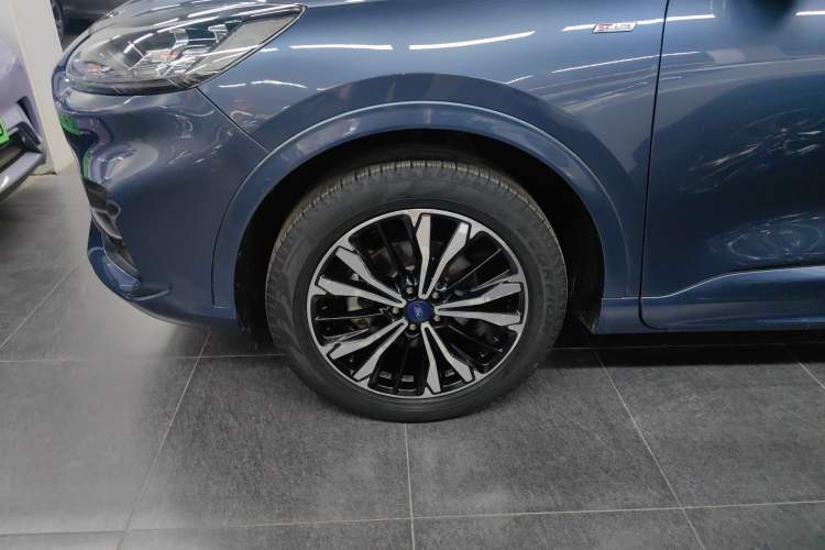 Used Ford Escape 2020 EcoBoost 245 Four-Wheel Drive ST-LINE Deluxe Edition