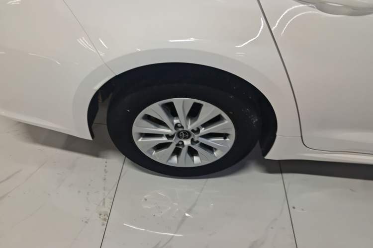 Used Toyota Corolla 2023 1.8L Smart Electric Hybrid Dual-Motor Pioneer Edition