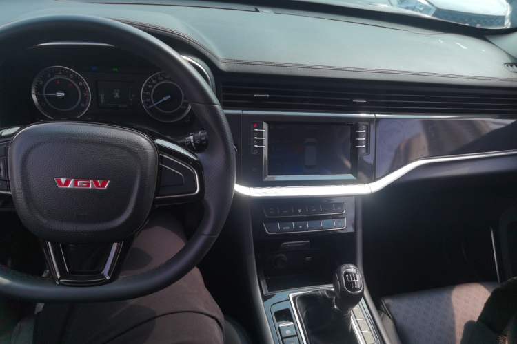 Used Sinotruk VGV U70 2020 1.5T Manual Elite Edition 7-Seater
