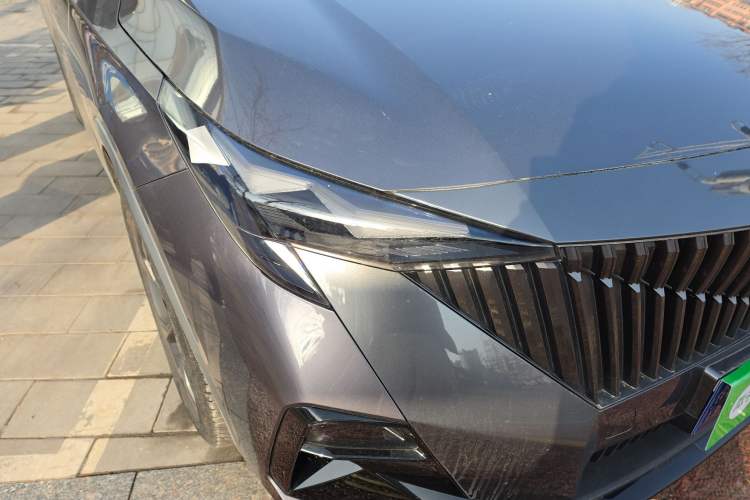 Used GAC Trumpchi GS3 2023 Shadow Speed 270T Enjoyment Edition Right Front Headlight