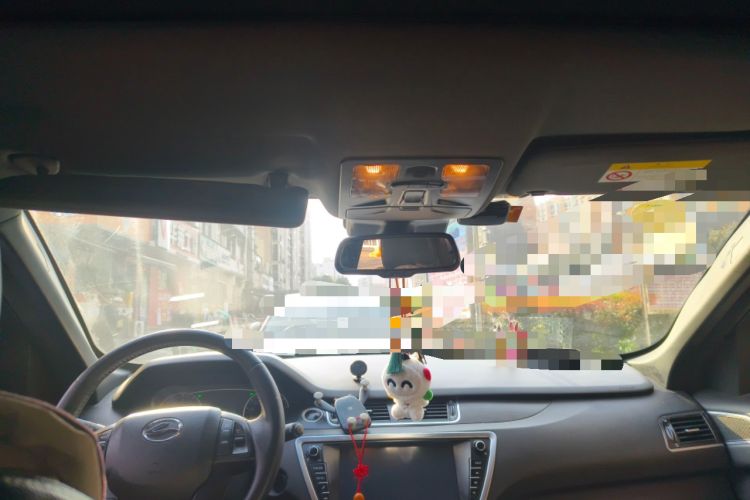 Used Land X7 2016 2.0T Panoramic Prestige Edition
