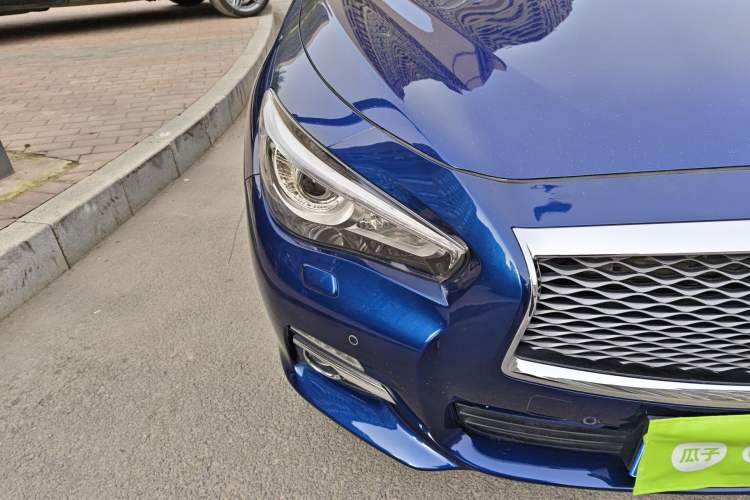 Used Infiniti Q50L 2015 2.0T Enjoyment Edition Right Front Headlight