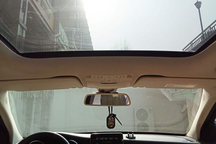 Used Mercedes-Benz C-Class 2017 Facelift C 200 L Sport Edition Headliner