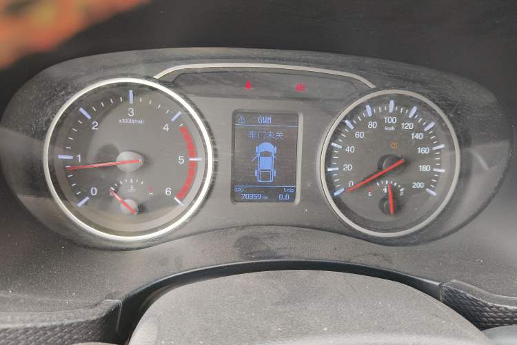 Used Great Wall Wingle 5 2017 2.0T European Version Diesel Two-Wheel Drive Elite Plus Big Double-Cab GW4D20D Instrument Cluster