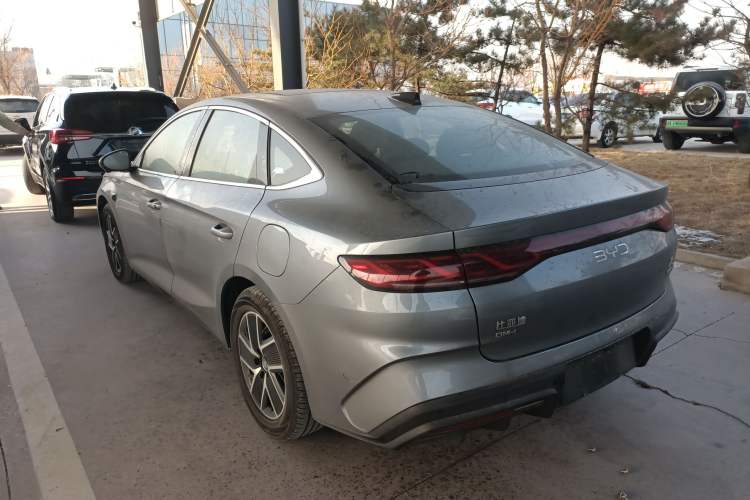 Used BYD Qin L 2025 DM-i Smart Drive 120KM Superior Model
