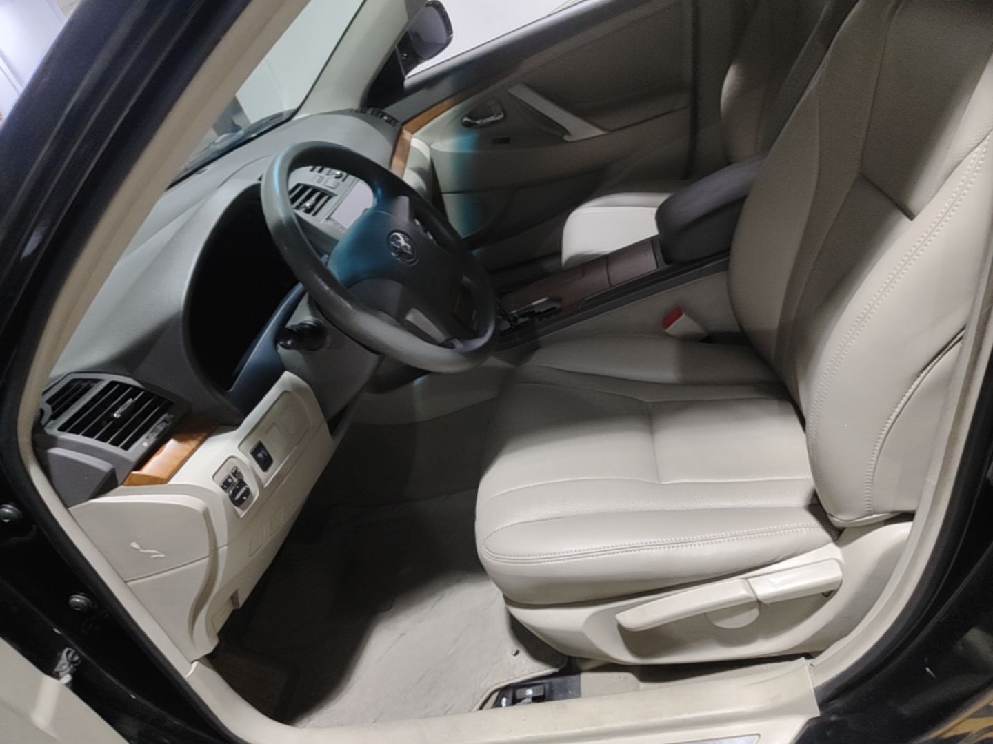 Vordere Reihe im Auto