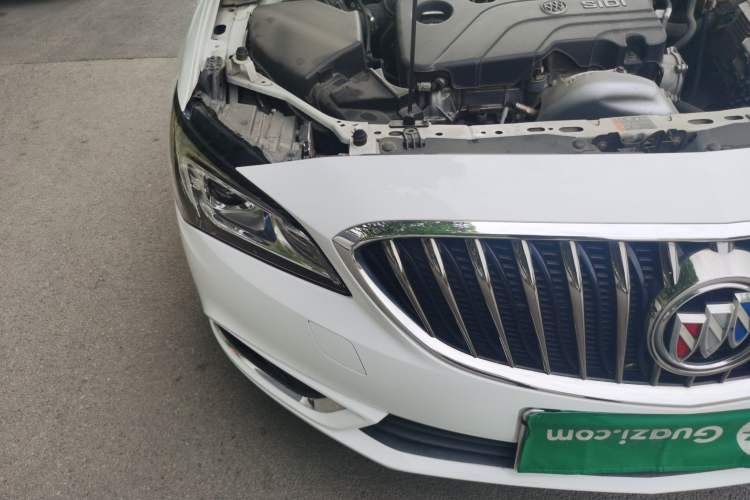 Used Buick Verano 2015 Sedan 15S Automatic Leading Model Right Front Headlight