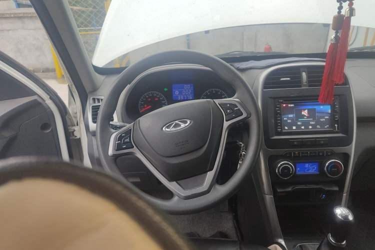 Used Chery Tiggo 3 2015 1.6L Manual Zhishang Sport Edition
