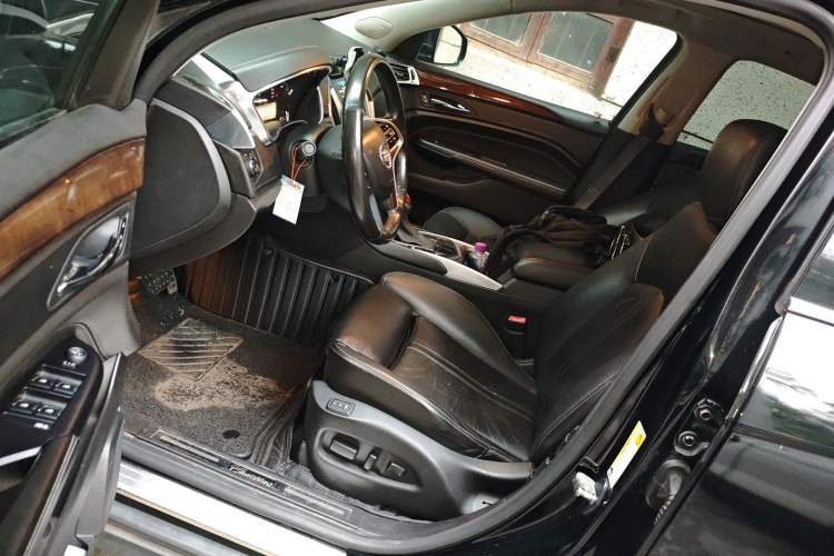 Used Cadillac SRX 2014 3.0L Elite Model