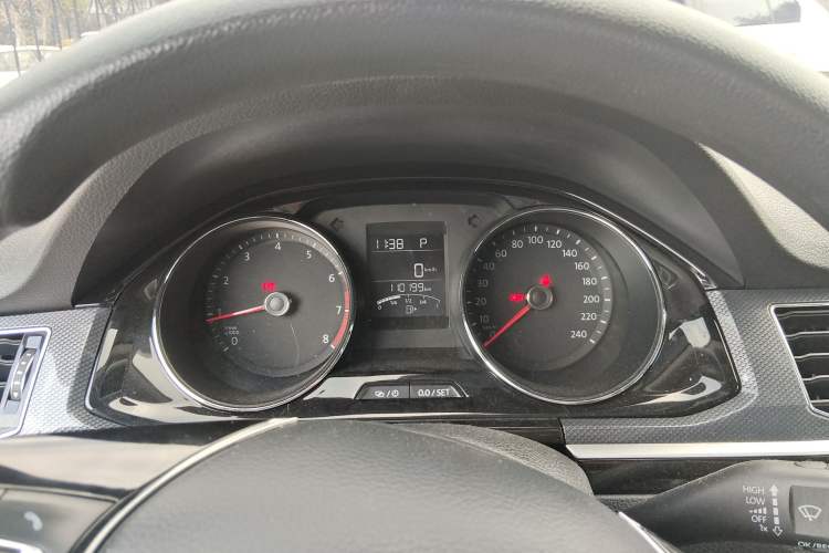 Used Volkswagen C-TREK 2017 1.6L Automatic Comfort Model Instrument Cluster