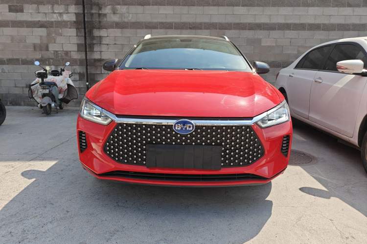 Used BYD e2 2021 Deluxe Model Front