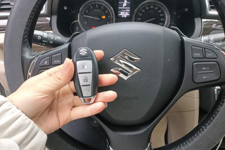 Used Suzuki Alivio 2015 1.6L Automatic Luxury Model
